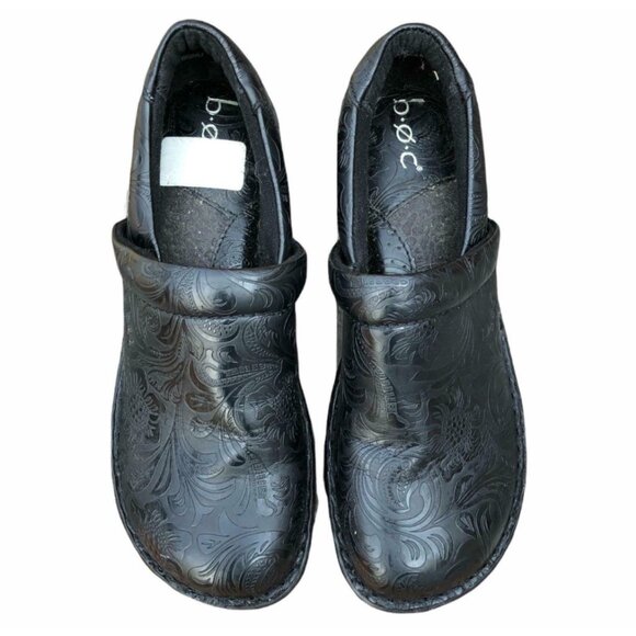 Born Boc Peggy Clogs Slides Slip On Black Womens 8M Shoes Embossed Paisley - Picture 3 of 11